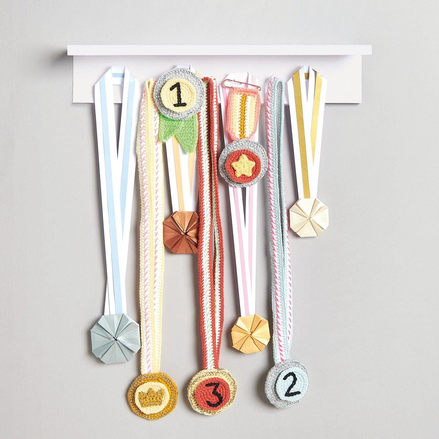 Rico Design Ricorumi Häkelset Medaillen - Craftguru