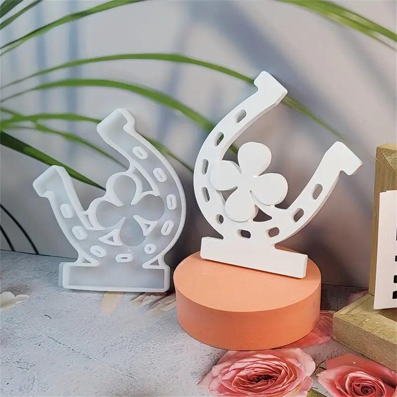Silikonform Hufeisen mit Kleeblatt - Craftguru