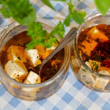Käse selber machen - Starterset - Typ Feta, mikrobiologisches Lab - Craftguru